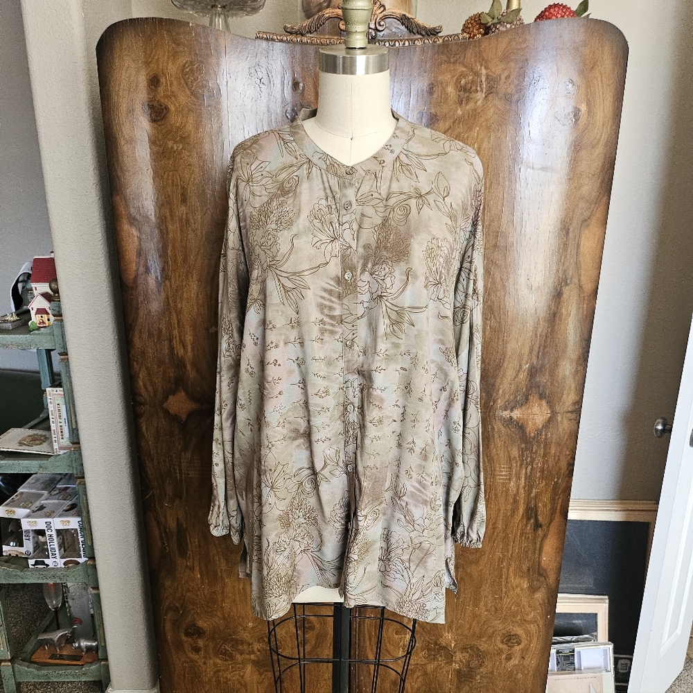 Johnny Was Calmé Beige Floral Top